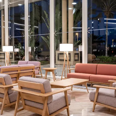 Gf グラン コスタ アデへ***** 5*