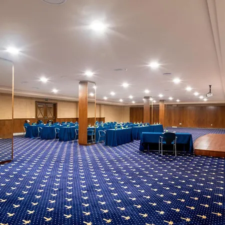 Gf グラン コスタ アデへ***** 5*