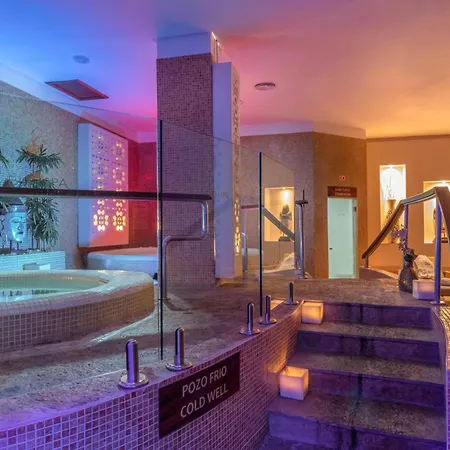 Hotel Gf Gran Costa Adeje***** 5*