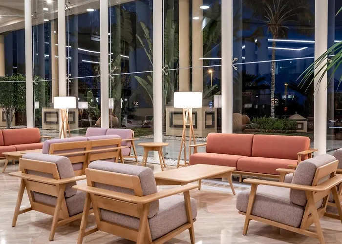 阿德赫格瑞考斯塔酒店 阿德耶