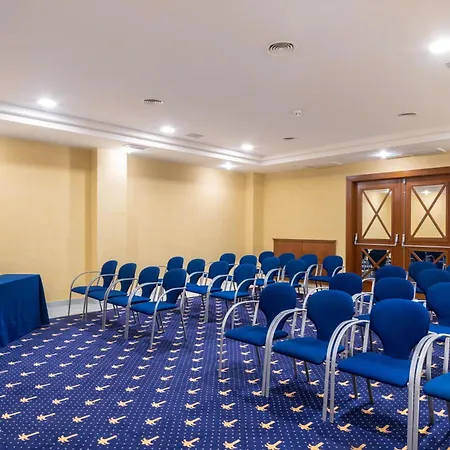 阿德赫格瑞考斯塔酒店 酒店 阿德耶